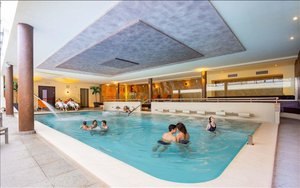 Hotel CREPEI wakacje