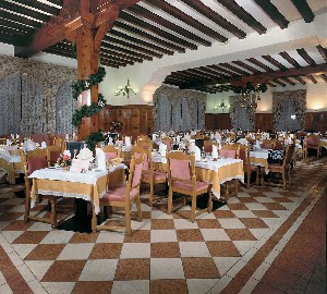 Hotel HOTEL & CLUB DOLOMITI wakacje