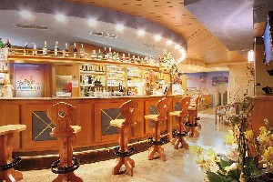 Hotel HOTEL & CLUB IL CAMINETTO S wakacje