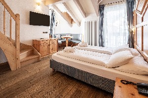 Hotel LUXURY HOTEL GRAND CHALET SOREGHES wakacje