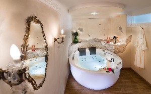 Hotel MIRABELL ALPINE GARDEN RESORT & SPA wakacje