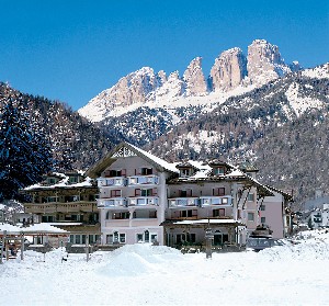 Hotel PARK HOTEL & CLUB DIAMANT wakacje