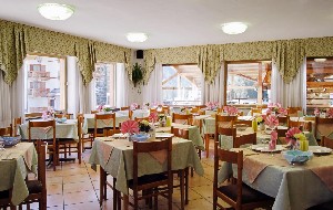 Hotel RODODENDRO wakacje