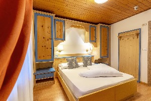 Hotel DOLOMITI - CAVALESE wakacje