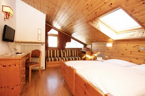 Hotel HOTEL TRUNKA LUNKA wakacje