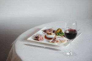 Hotel MONTANARA wakacje