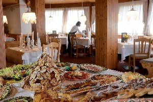 Hotel PARK HOTEL BELLACOSTA wakacje