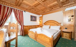 Hotel RELAIS GRÜNWALD wakacje