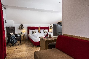 Hotel SMALL & LOVELY HOTEL ZALUNA wakacje