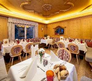 Hotel SMALL & LOVELY HOTEL ZALUNA wakacje