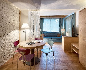 Hotel SUITE APARTMENTS COLOR HOME wakacje