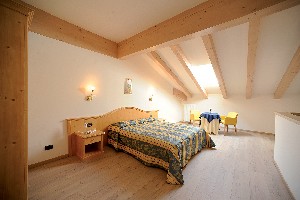 Hotel WILLA DI BOSCO wakacje