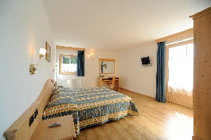 Hotel WILLA DI BOSCO wakacje