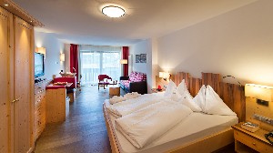 Hotel ALPENROYAL wakacje