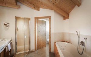 Hotel ALPIN RELAX CHALET TIANES wakacje