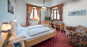 Hotel ZUM TURM wakacje