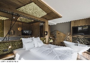 Hotel MOLARIS LODGES wakacje