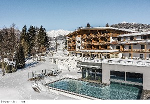 Hotel PARKHOTEL HOLZERHOF wakacje