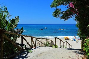 Hotel VILLAGGIO LA PIZZUTA wakacje