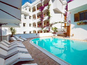 Hotel VILLA ROMANA wakacje