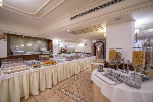 Hotel MICHELANGELO wakacje