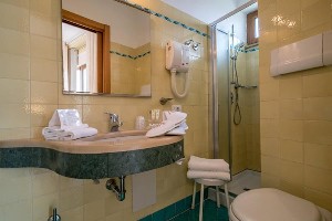 Hotel TOURIST wakacje