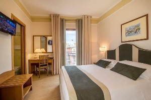 Hotel TOURIST wakacje