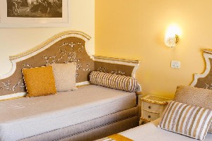 Hotel ZI’TERESA wakacje