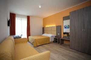 Hotel BELLA LAZISE wakacje