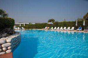 Hotel BELLA LAZISE wakacje