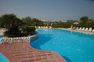 Hotel BELLA LAZISE wakacje