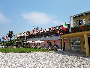 Hotel BELLA LAZISE wakacje