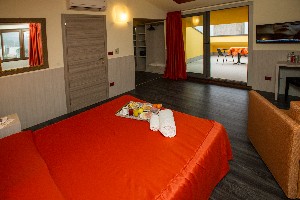 Hotel SOLE (MALCESINE) wakacje