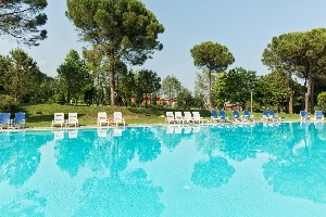 Hotel WEST GARDA wakacje