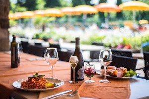 Hotel CAMPING BAIA HOLIDAY GASPARINA wakacje