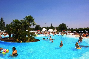 Hotel VILLAGGIO CAMPING BELLA ITALIA wakacje