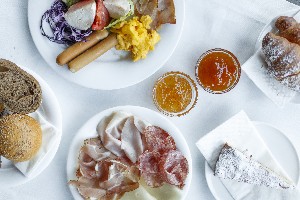 Hotel BIKE CARAVEL wakacje