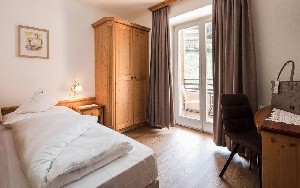 Hotel BURGAUNERHOF wakacje