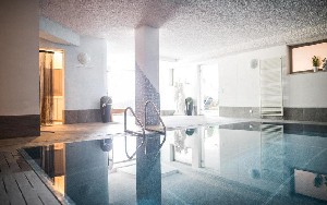 Hotel BURGAUNERHOF wakacje