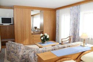 Hotel GARNI VILLA PATTIS wakacje
