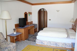 Hotel GARNI VILLA PATTIS wakacje