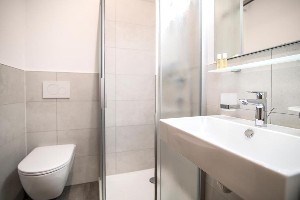 Hotel LAUBE35 CENTRAL CITY APARTMENTS wakacje