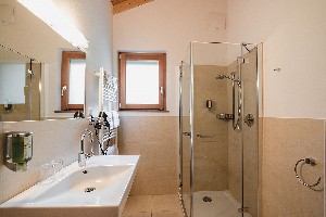 Hotel GUESTHOUSE ST. NIKOLAUS - APARTMÁNY wakacje