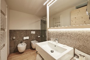 Hotel GOLDENE ROSE KARTHAUS - POKOJE wakacje