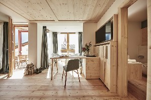 Hotel GOLDENE ROSE KARTHAUS - POKOJE wakacje