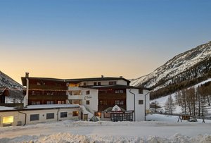 Hotel SPORTHOTEL KURZRAS wakacje