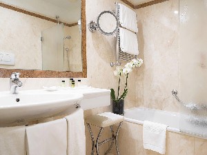 Hotel DEI BORGOGNONI wakacje