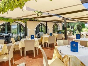 Hotel COLONNA BEACH MARINELLA wakacje