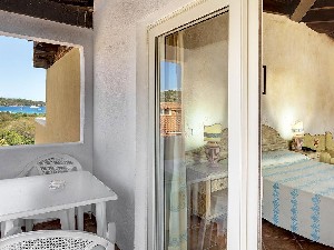 Hotel COLONNA BEACH MARINELLA wakacje