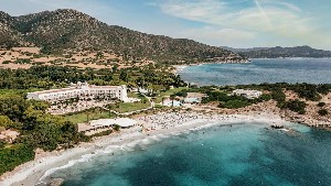 Hotel FALKENSTEINER RESORT CAPO BOI wakacje